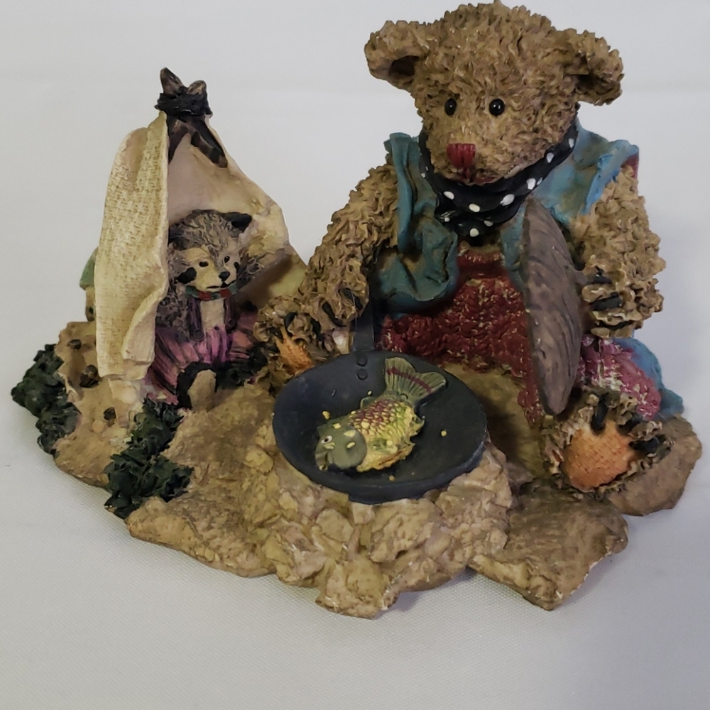 Cottage Collectibles